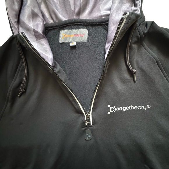 OrangeTheory Hoodie | Unisex | Medium | Black 1/4 Zip Pullover | Like New - Picture 3 of 13
